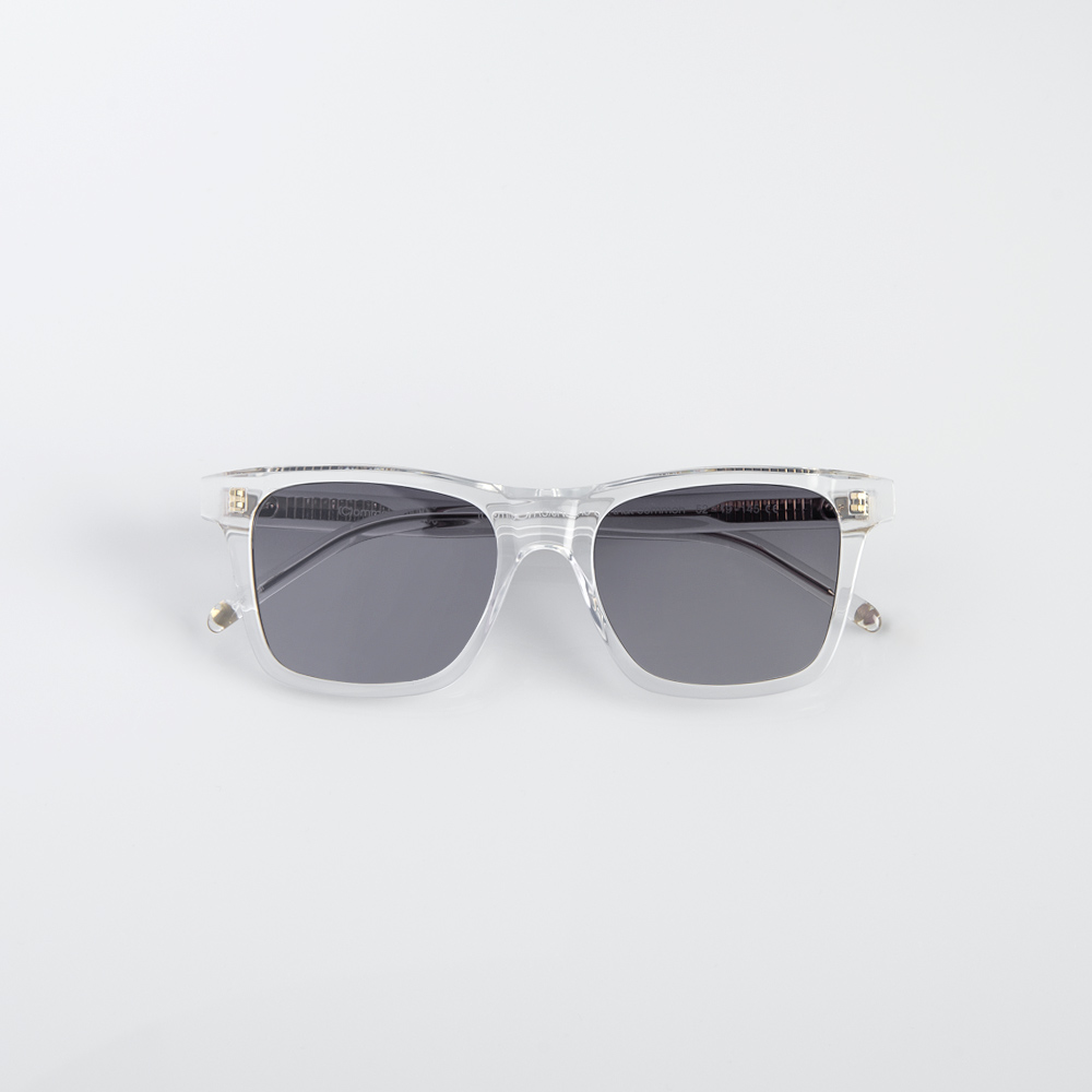001 001 CLEAR - Image 1